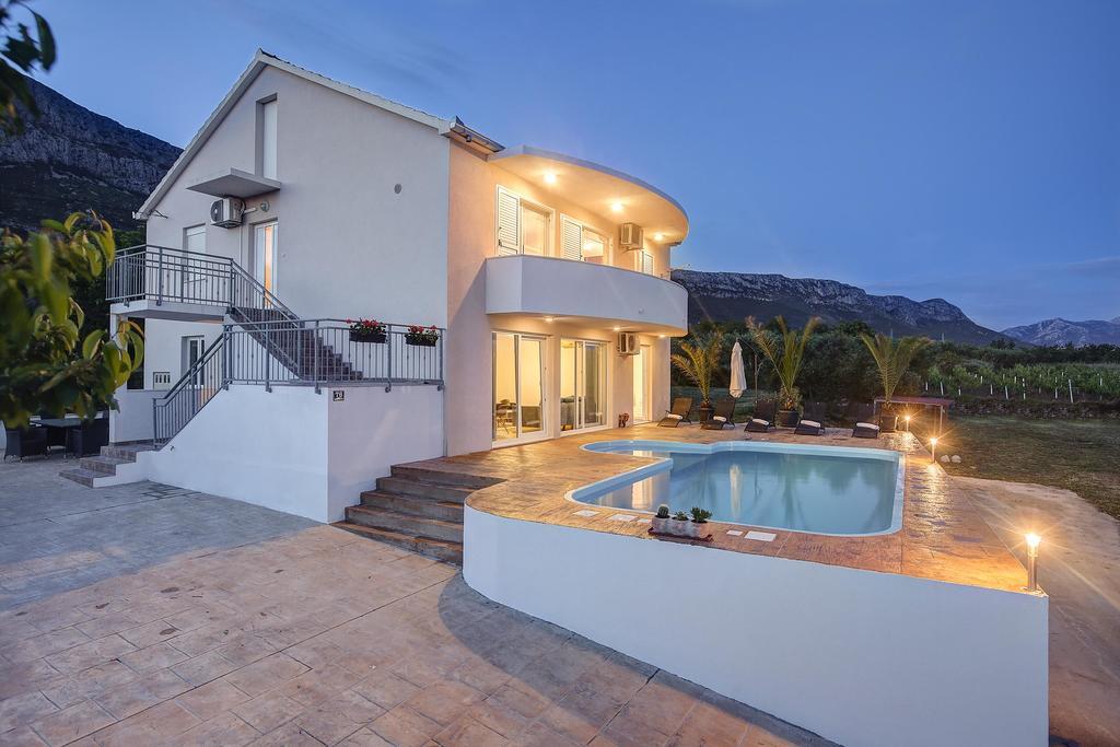 Villa Pia Split Kaštela Exteriör bild
